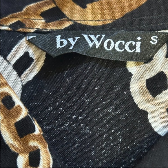 Black Buttons Dress Shirt with Gold Chain and Stripe Design - Picture 7 of 7